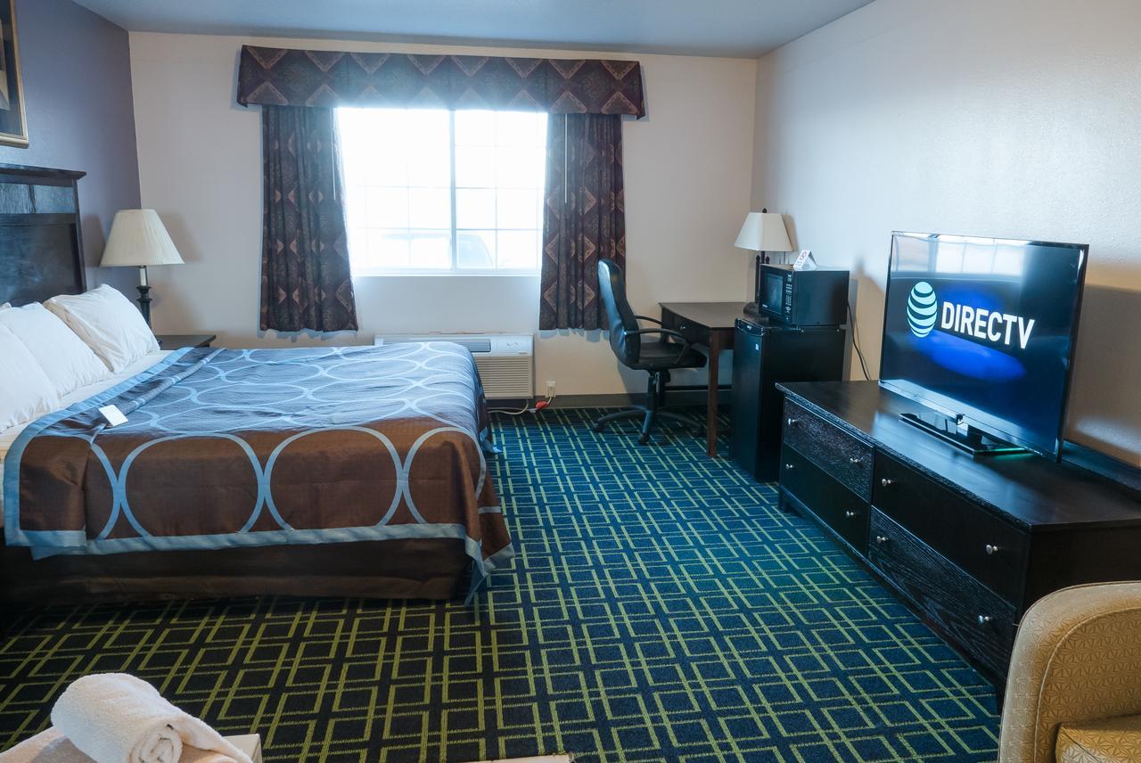 Cobblestone Inn & Suites - Platteville Exterior foto